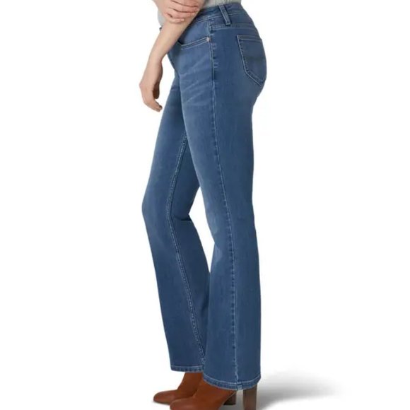 Lee Women's Mid Rise Regular Fit Boot-cut Jean - Blue - 8 Short - NWT - Picture 2 of 4